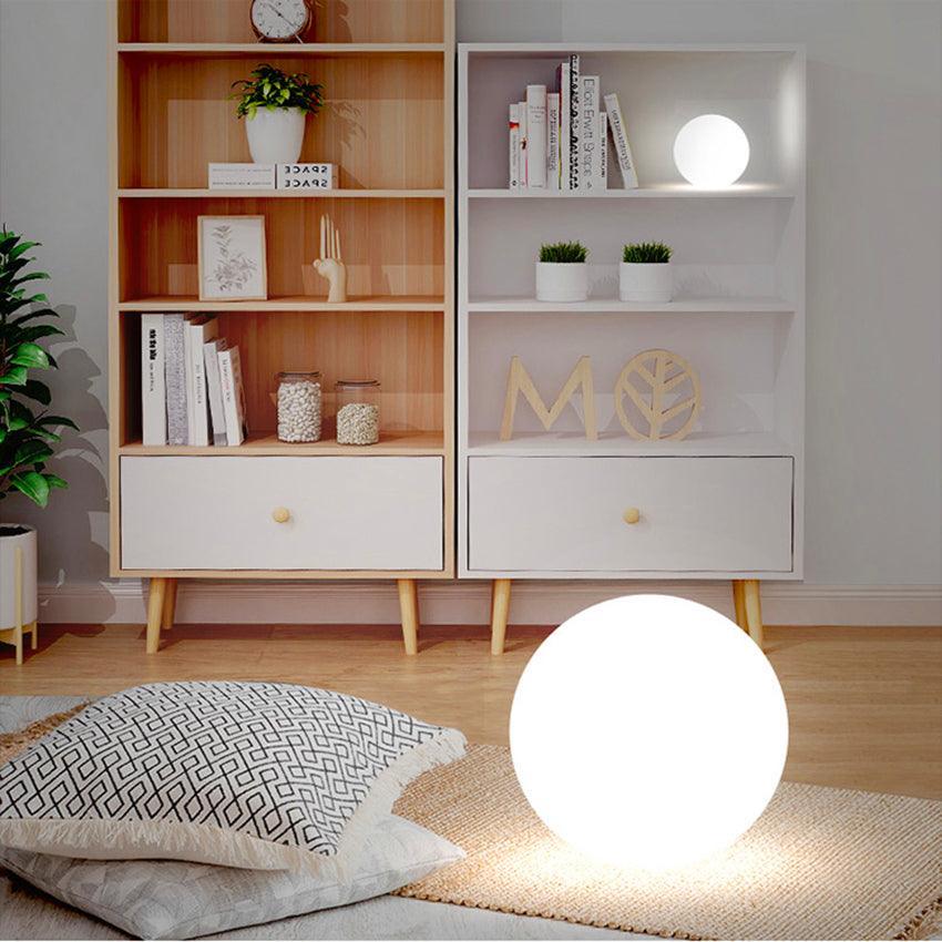 LuceSfera: Lampada Ricaricabile Globe per Esterni e Interni - Illuminazione Elegante e Versatile