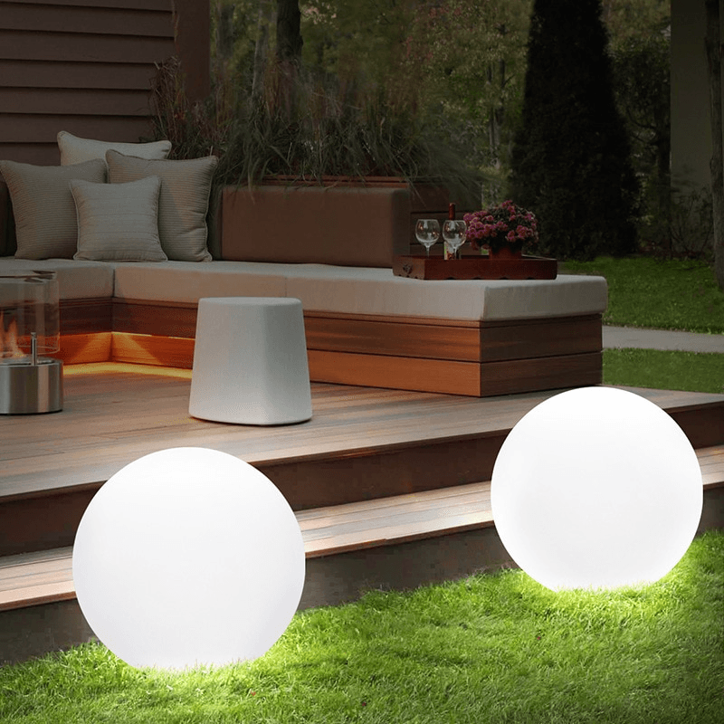 LuceSfera: Lampada Ricaricabile Globe per Esterni e Interni - Illuminazione Elegante e Versatile